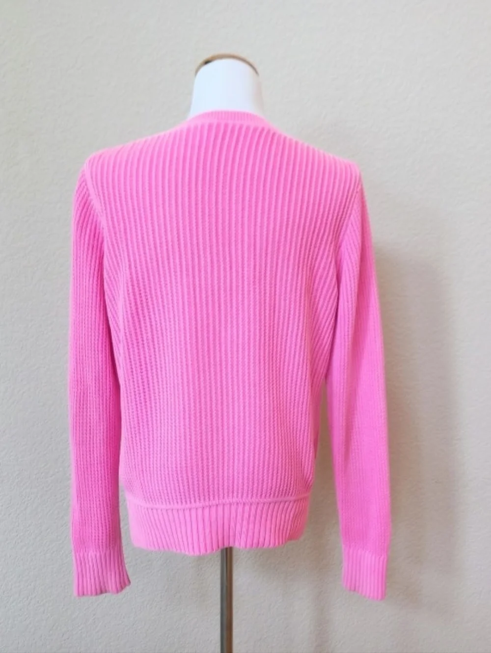 ๐ค J. Crew neon pink 100% cotton sweater - Picture 6 of 9